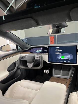 TESLA MODEL S ELÉTRICO LONG RANGE